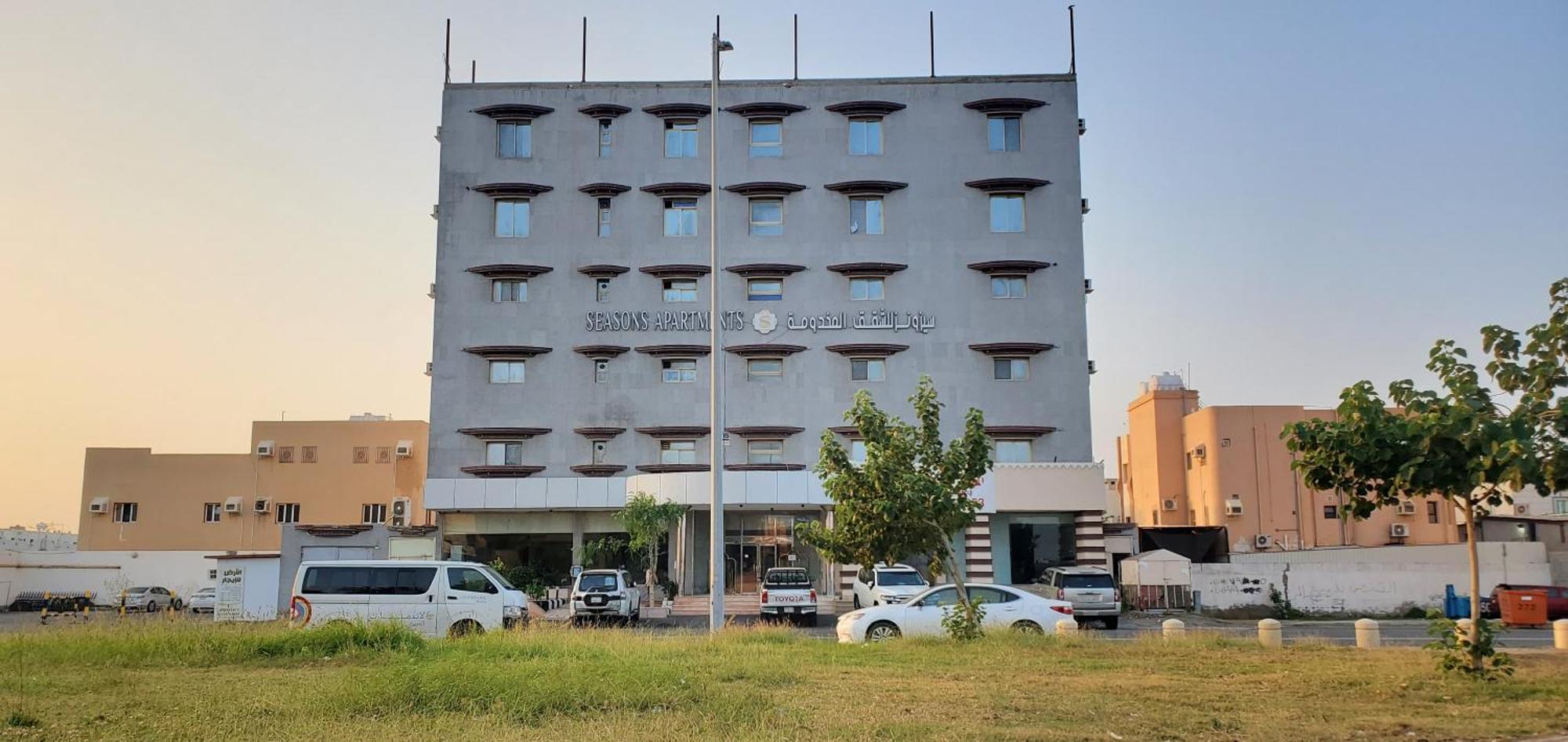Seasons Apartments Dschāzān Exterior foto