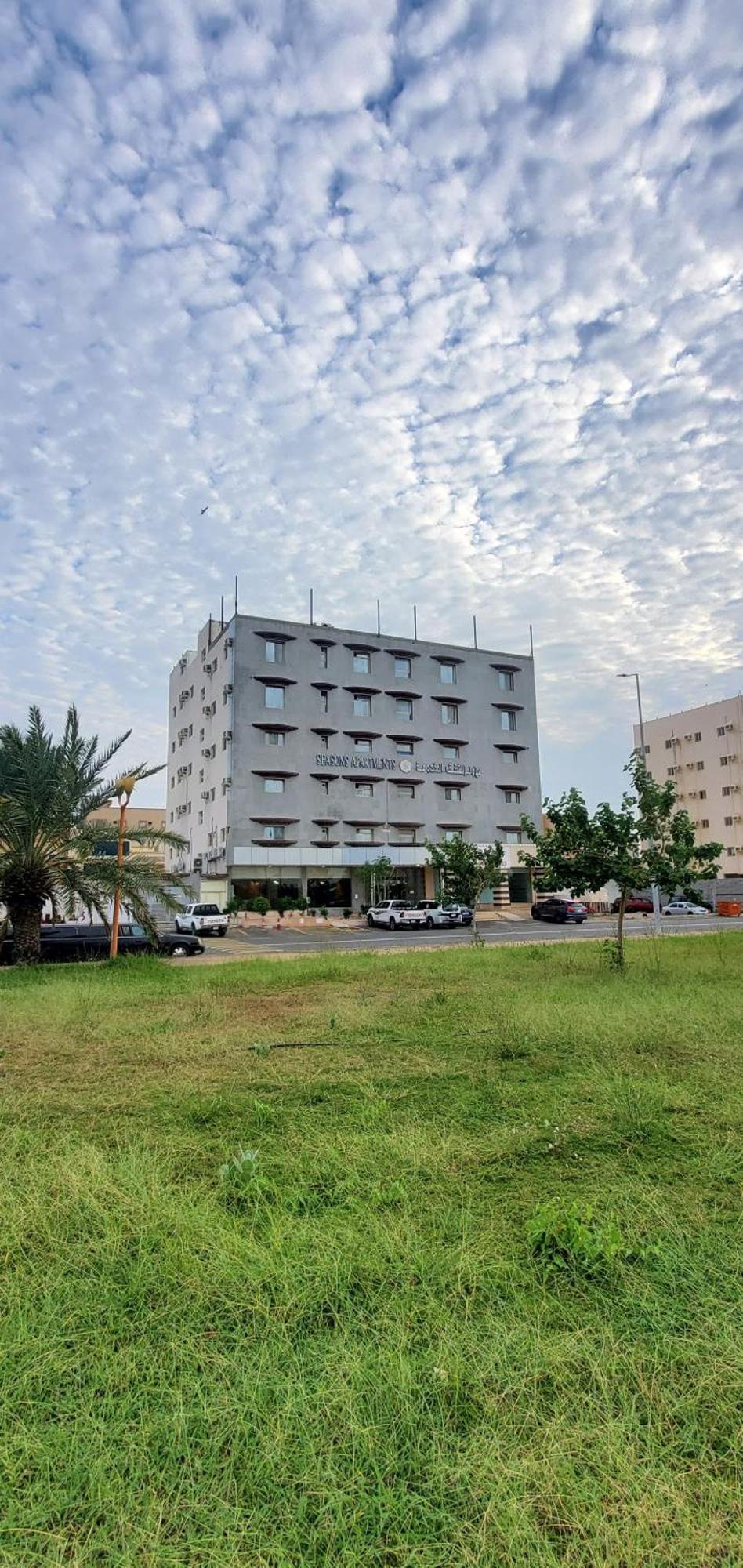 Seasons Apartments Dschāzān Exterior foto